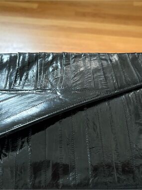 Vintage 70s Black Eel Skin (leather) Handbag with Strap. Made in Korea